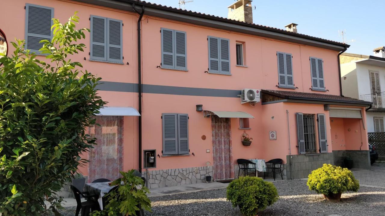 Marinella Guest House Cornale Exterior photo